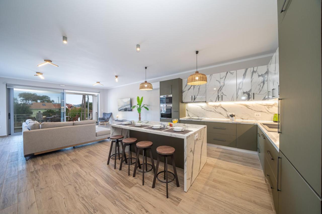 Maria Seaside Apartment سامي المظهر الخارجي الصورة